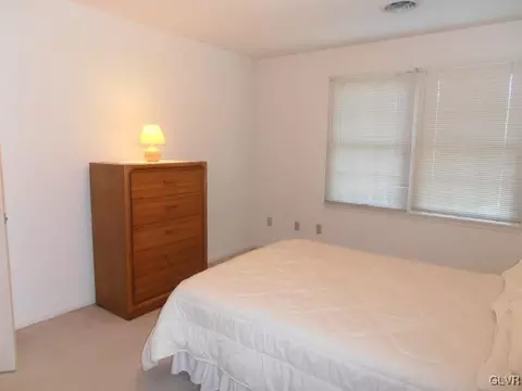 3446 Park Pl, Bethlehem, PA 18017 photo 12