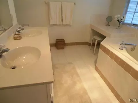 3446 Park Pl, Bethlehem, PA 18017 photo 15