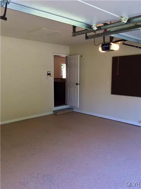 368 Devonshire Dr, Bethlehem, PA 18017 photo 34