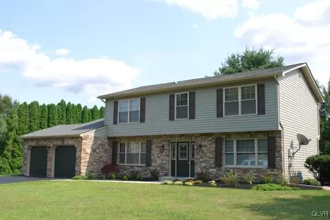 368 Devonshire Dr, Bethlehem, PA 18017 photo 1