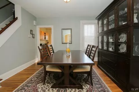 1222 Maple St, Bethlehem, PA 18018 photo 6