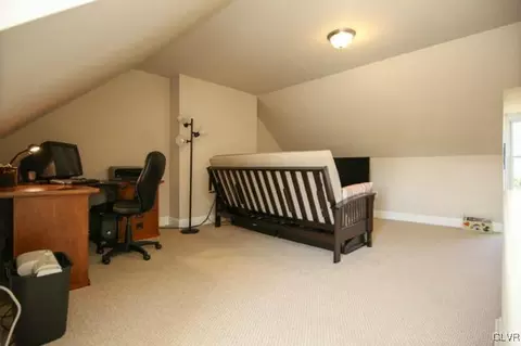 1222 Maple St, Bethlehem, PA 18018 photo 17