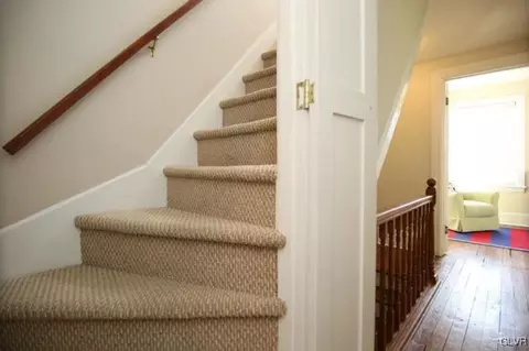 1222 Maple St, Bethlehem, PA 18018 photo 16