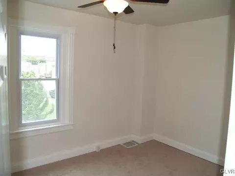 820 Maple St, Bethlehem, PA 18018 photo 9
