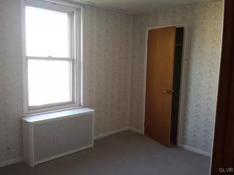 514 Laurel St, Bethlehem, PA 18018 photo 10