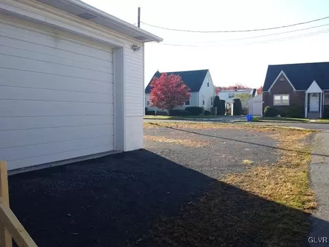 514 Laurel St, Bethlehem, PA 18018 photo 13