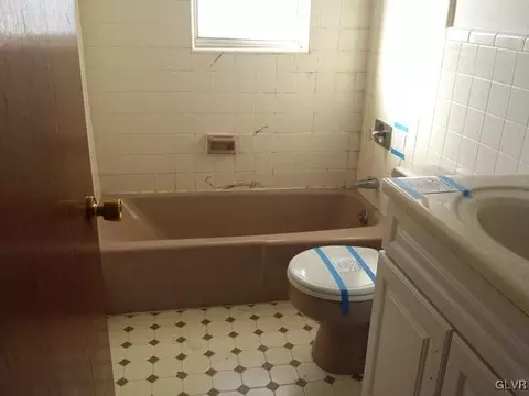 514 Laurel St, Bethlehem, PA 18018 photo 8