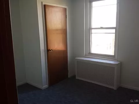 514 Laurel St, Bethlehem, PA 18018 photo 9