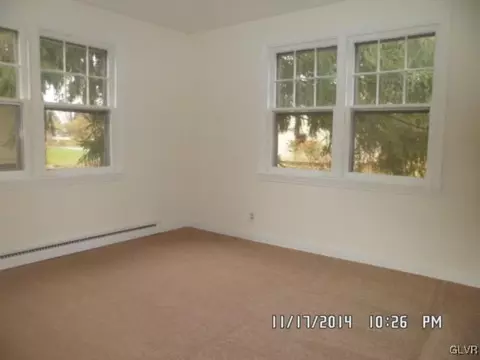 928 E Macada Rd, Bethlehem, PA 18017 photo 9