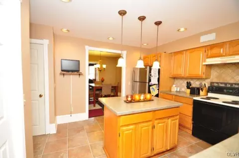 747 E Fairview St, Bethlehem, PA 18018 photo 9