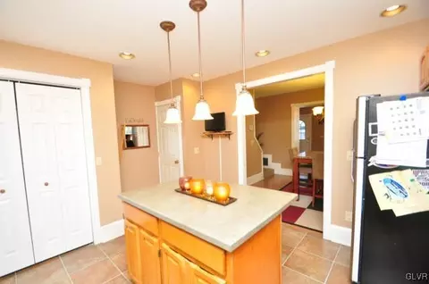 747 E Fairview St, Bethlehem, PA 18018 photo 10