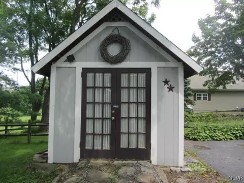 5493 Texas Rd, Macungie, PA 18062 photo 14