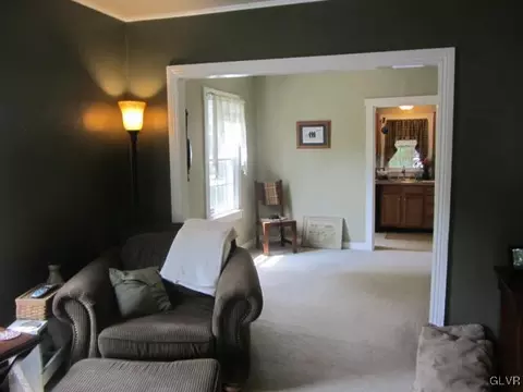5493 Texas Rd, Macungie, PA 18062 photo 5