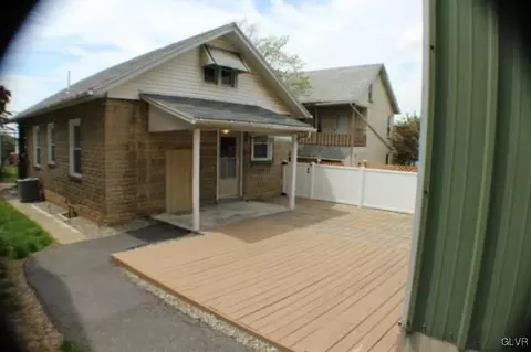 135 E Northampton St, Bath, PA 18014 photo 20
