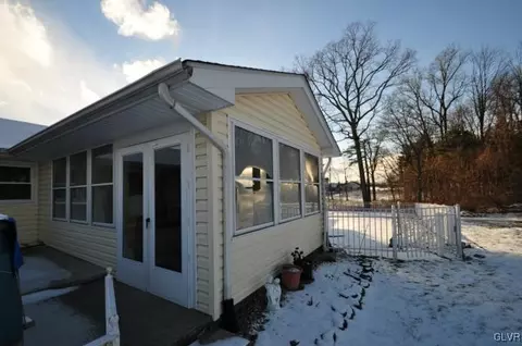 2192 W Dell Rd, Bath, PA 18014 photo 20