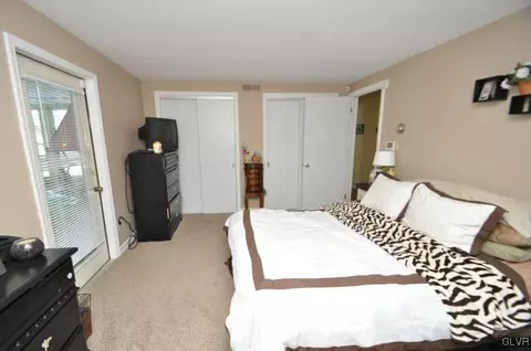 2192 W Dell Rd, Bath, PA 18014 photo 16