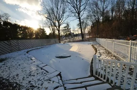2192 W Dell Rd, Bath, PA 18014 photo 21