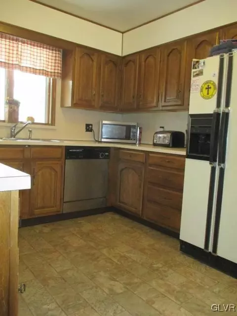 738 Alpha Rd, Wind Gap, PA 18091 photo 14