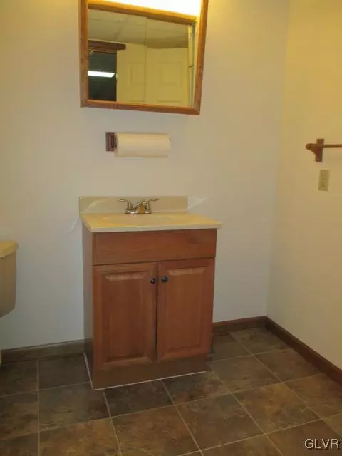 738 Alpha Rd, Wind Gap, PA 18091 photo 24