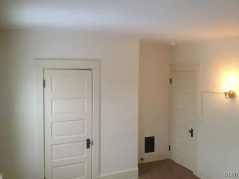 712 Maple St, Bethlehem, PA 18018 photo 42