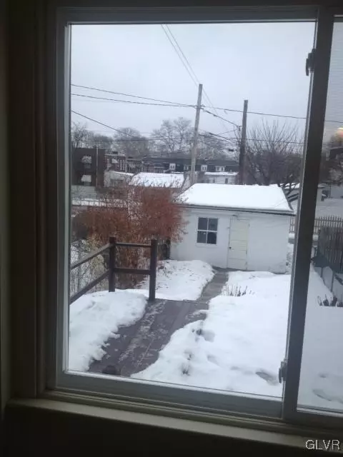 712 Maple St, Bethlehem, PA 18018 photo 47