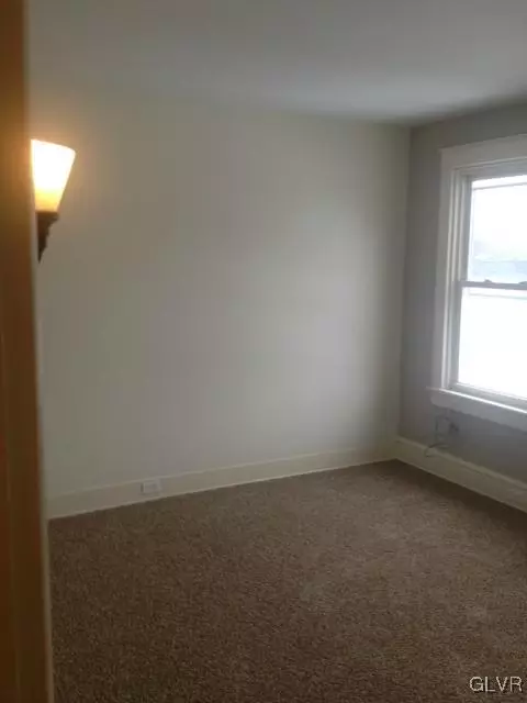 712 Maple St, Bethlehem, PA 18018 photo 44