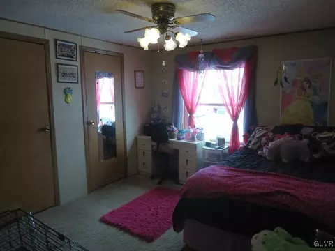 93 Juniper Ct, Bath, PA 18014 photo 16