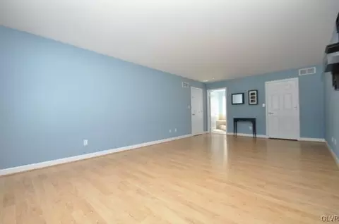260 E Mountain Rd, Wind Gap, PA 18091 photo 21
