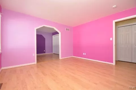 260 E Mountain Rd, Wind Gap, PA 18091 photo 26