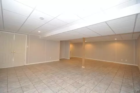 260 E Mountain Rd, Wind Gap, PA 18091 photo 39