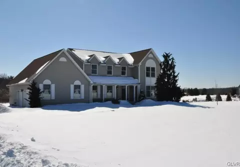 260 E Mountain Rd, Wind Gap, PA 18091 photo 1