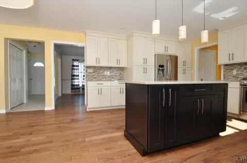260 E Mountain Rd, Wind Gap, PA 18091 photo 10