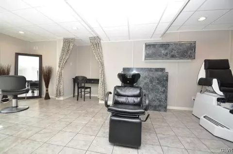 260 E Mountain Rd, Wind Gap, PA 18091 photo 35