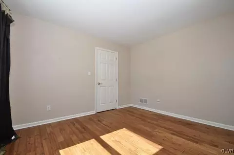 260 E Mountain Rd, Wind Gap, PA 18091 photo 19