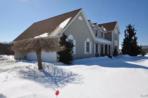 260 E Mountain Rd, Wind Gap, PA 18091 photo 48