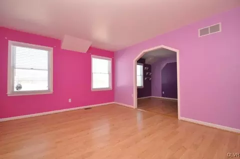 260 E Mountain Rd, Wind Gap, PA 18091 photo 25