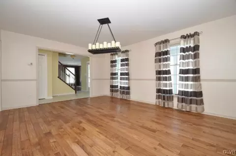 260 E Mountain Rd, Wind Gap, PA 18091 photo 15