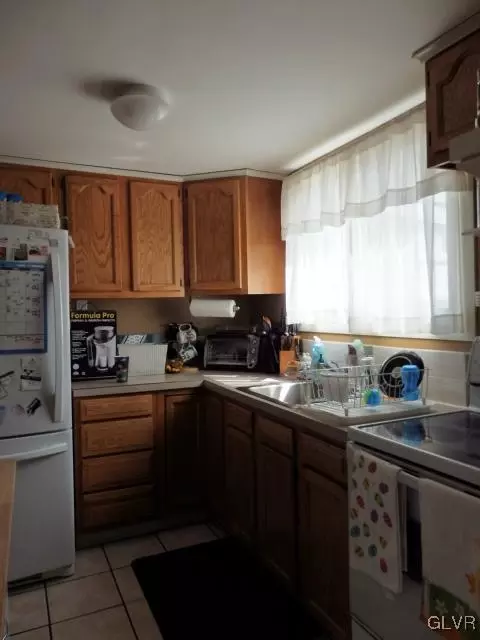 918 E 5th St, Bethlehem, PA 18015 photo 5