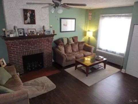 918 E 5th St, Bethlehem, PA 18015 photo 2
