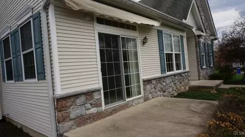 1872 Caryn Dr, Hellertown, PA 18055 photo 38