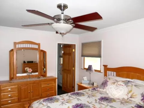 555 Bauer Rd, Bath, PA 18014 photo 25