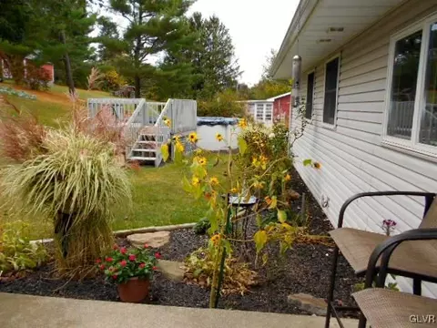 555 Bauer Rd, Bath, PA 18014 photo 38