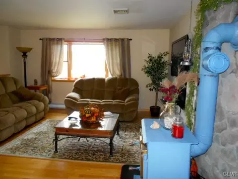 555 Bauer Rd, Bath, PA 18014 photo 22