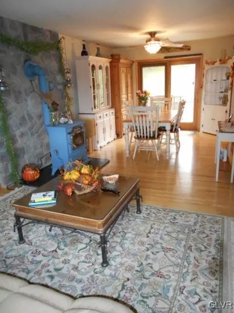 555 Bauer Rd, Bath, PA 18014 photo 23