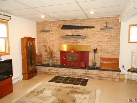 555 Bauer Rd, Bath, PA 18014 photo 30
