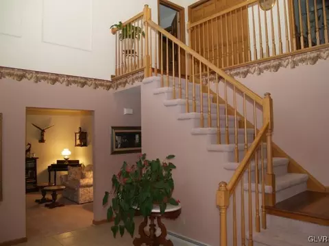 2544 Beacon Rd, Bath, PA 18014 photo 14