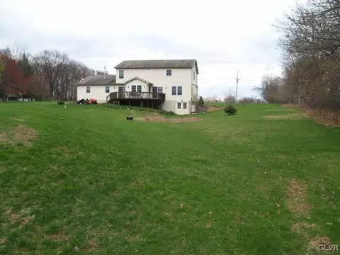 2544 Beacon Rd, Bath, PA 18014 photo 15