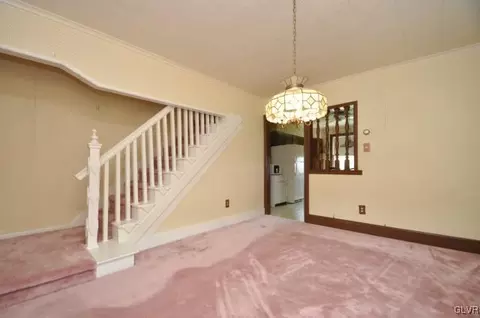 418 Penn St, Bath, PA 18014 photo 8