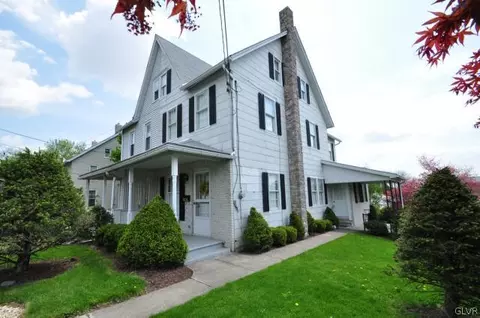 418 Penn St, Bath, PA 18014 photo 1