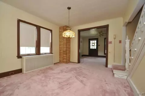 418 Penn St, Bath, PA 18014 photo 7